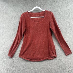 Peruvian Connection Long Sleeve Tee Shirt  Burnt orange/red size Medium